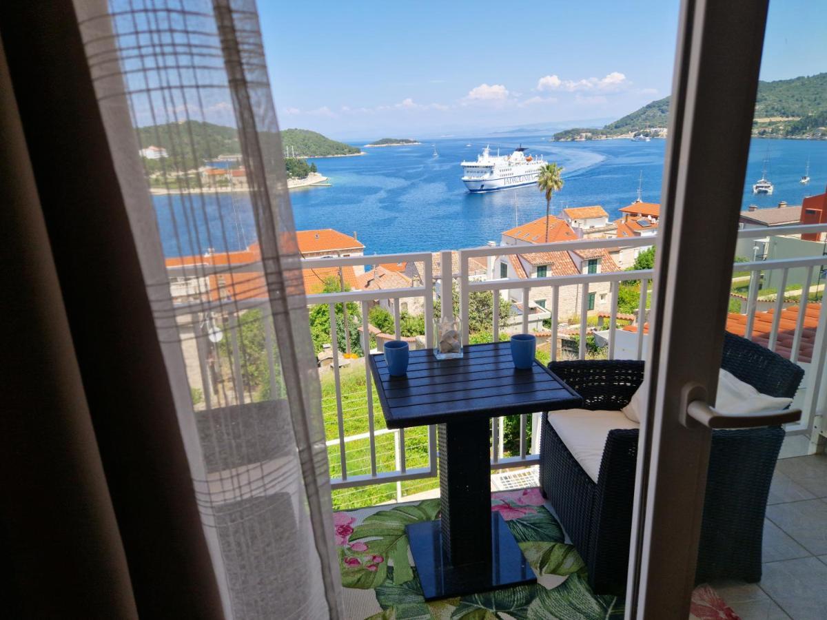 Apartmani Luan Vis Kültér fotó