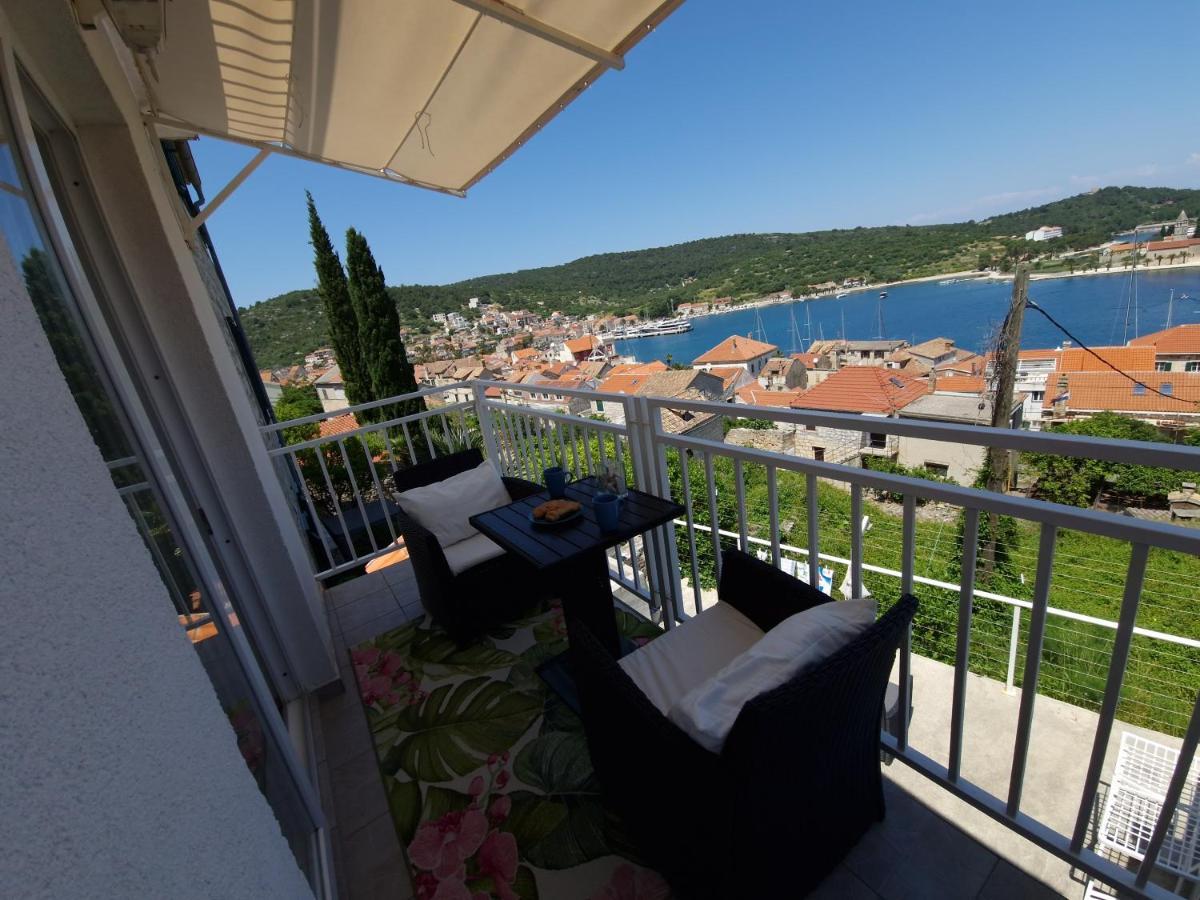 Apartmani Luan Vis Kültér fotó