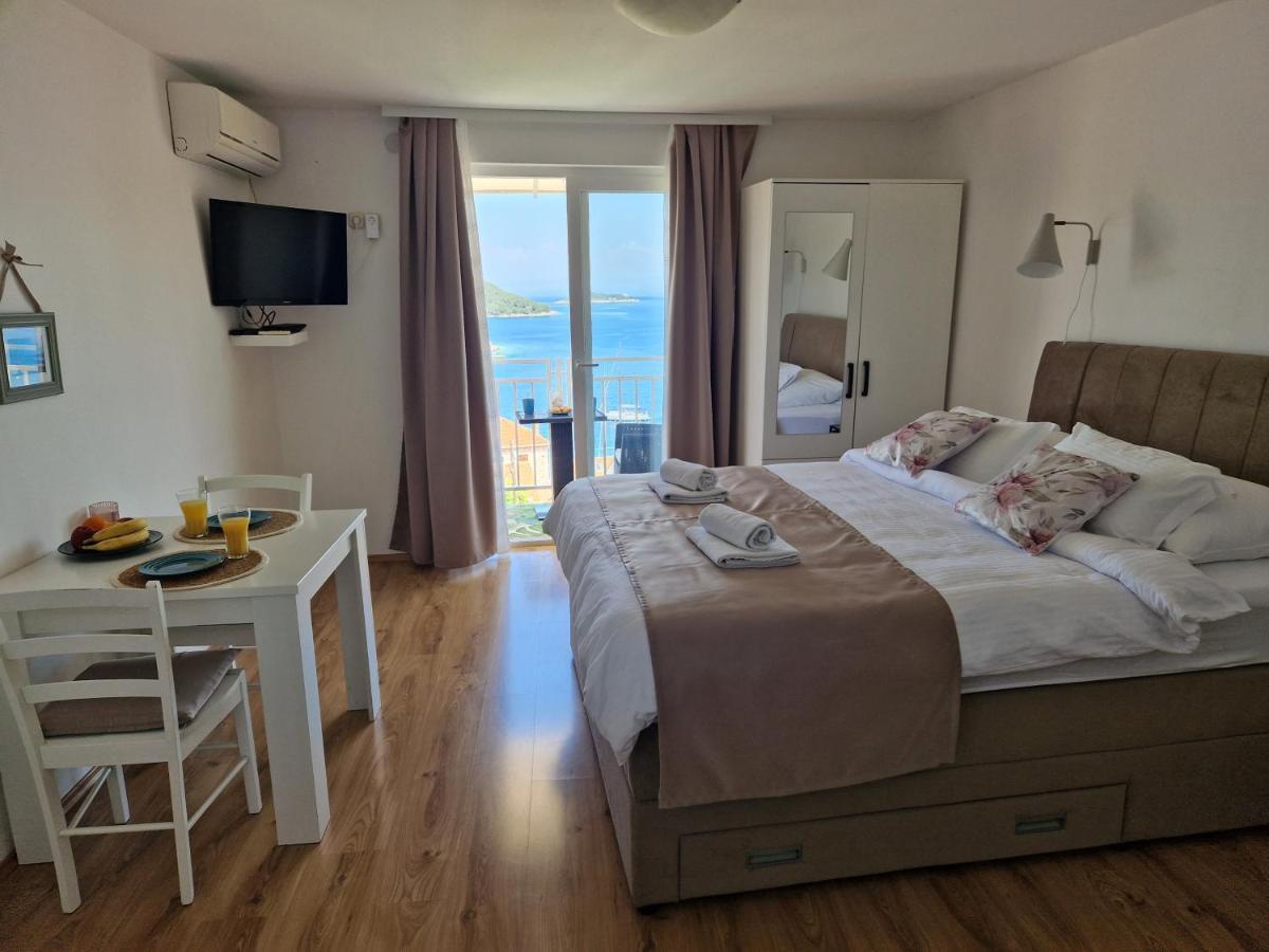 Apartmani Luan Vis Kültér fotó